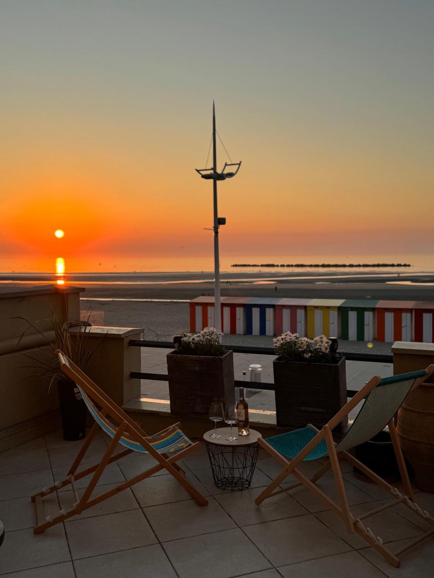 Appartement D'Exception Vue Mer Dunkirk Екстер'єр фото